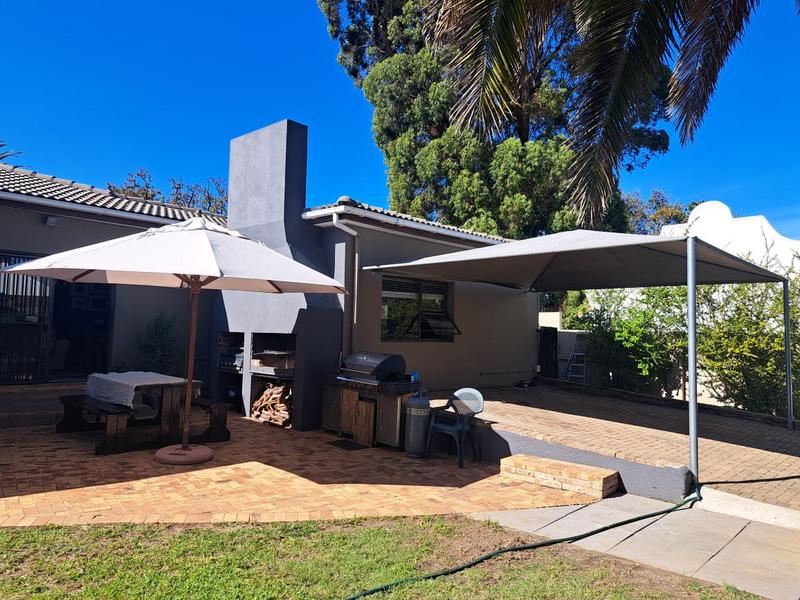 To Let 2 Bedroom Property for Rent in Vredekloof Western Cape